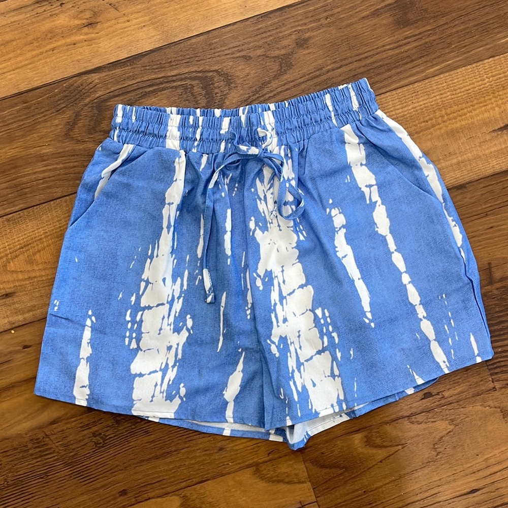 Pull on shorts